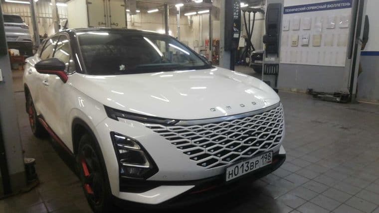 Omoda C5 2023 года, 42 624 км - вид 2