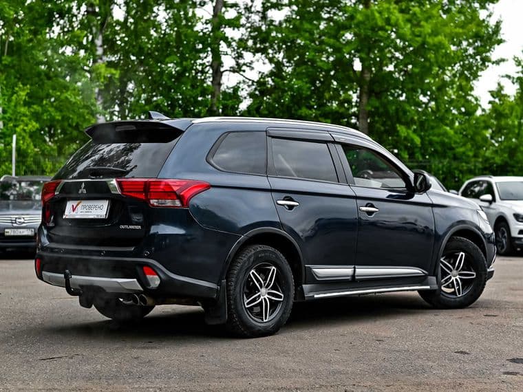 Mitsubishi Outlander 2018 года, 129 953 км - вид 2