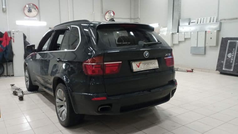 BMW X5, 2010 - вид 3