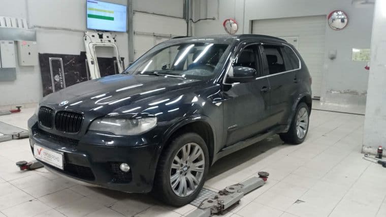 BMW X5 2010 года, 294 016 км - вид 1