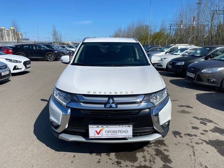 Mitsubishi Outlander, 2016 - вид 1