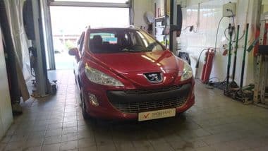 Peugeot 308 2009 года, 83 000 км - вид 2