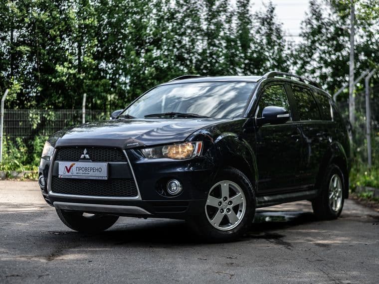 Mitsubishi Outlander, 2012