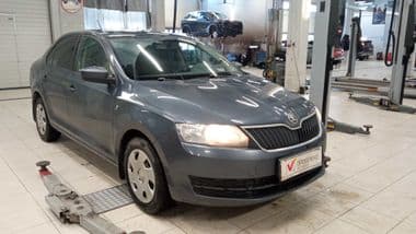 Skoda Rapid 2015 года, 175 439 км - вид 2
