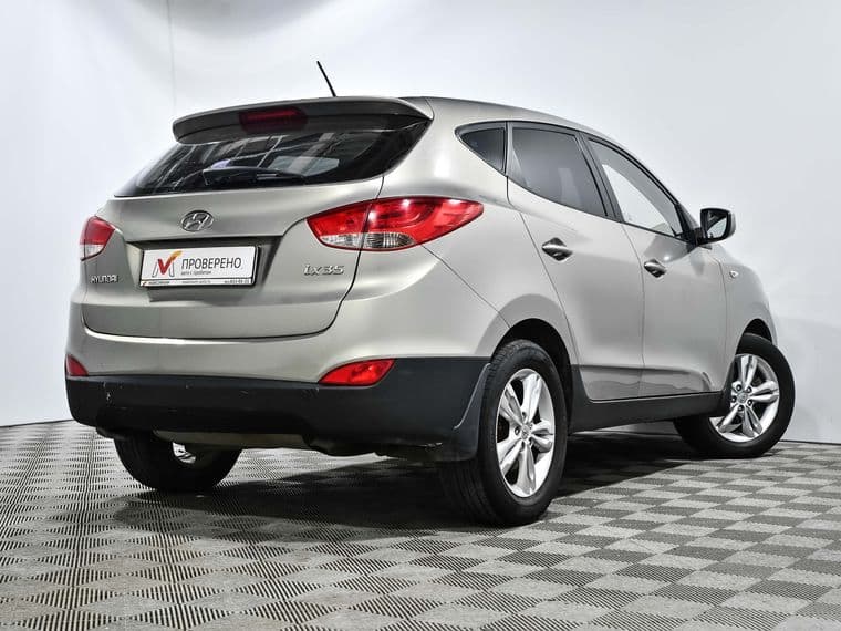 Hyundai ix35, 2010 - вид 4