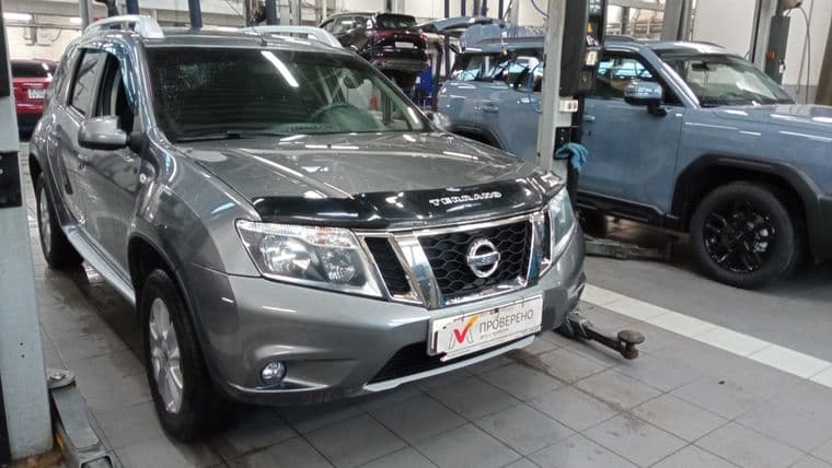 Nissan Terrano 2019 года, 98 277 км - вид 2