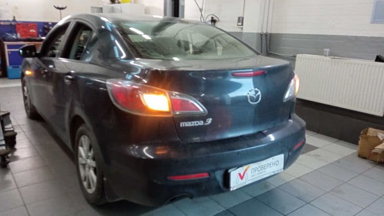 Mazda 3, 2012 - вид 3
