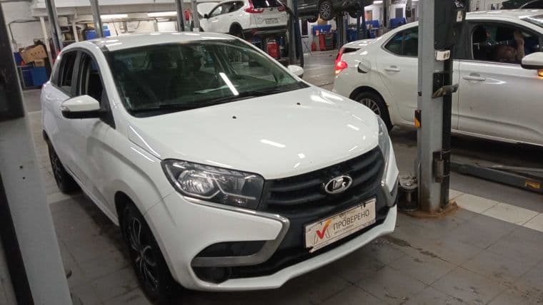 ВАЗ (LADA) XRAY 2017 года, 46 164 км - вид 2