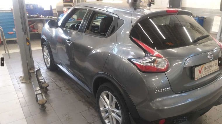 Nissan Juke, 2010 - вид 3
