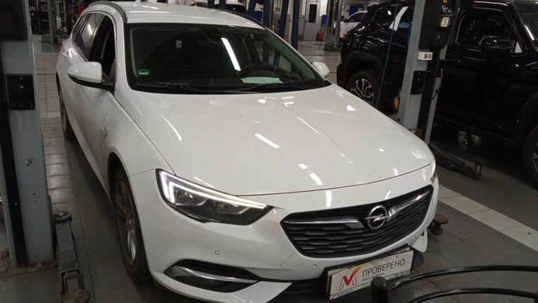 Opel Insignia 2018 года, 223 311 км - вид 2