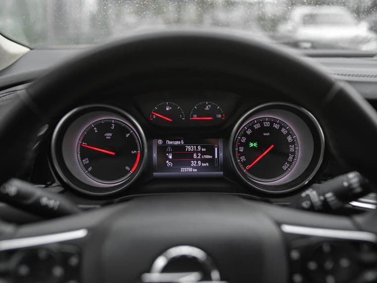 Opel Insignia, 2018 - вид 4