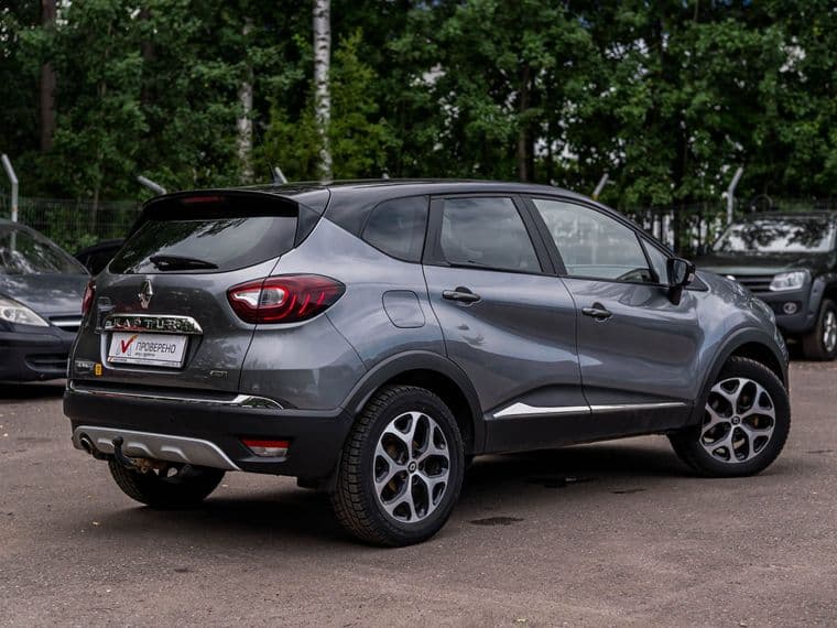 Renault Kaptur 2017 года, 109 797 км - вид 2