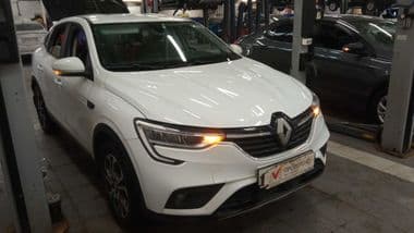 Renault Arkana 2019 года, 98 748 км - вид 2