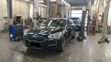 KIA Quoris 2013 года, 180 006 км - вид 1