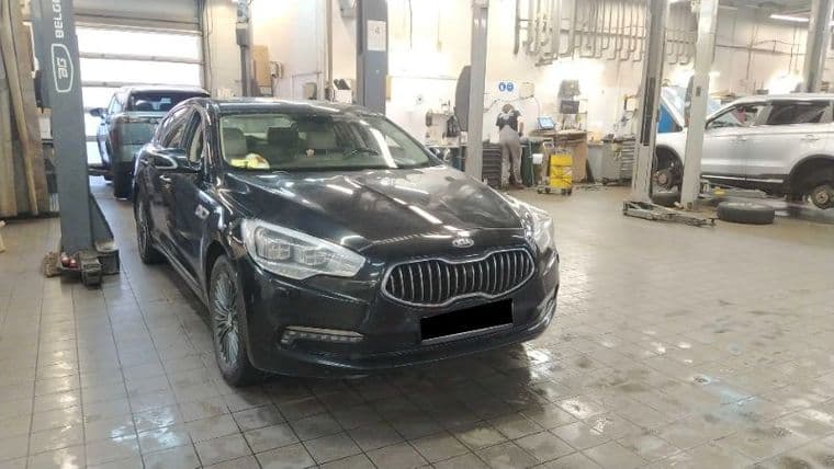 KIA Quoris 2013 года, 180 006 км - вид 2
