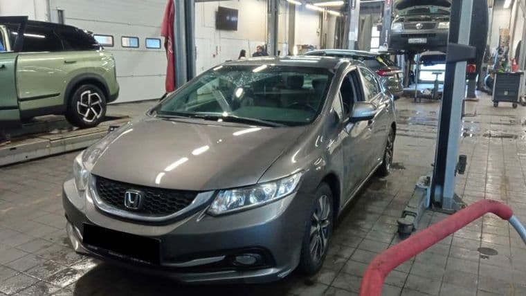 Honda Civic 2013 года, 167 957 км - вид 1