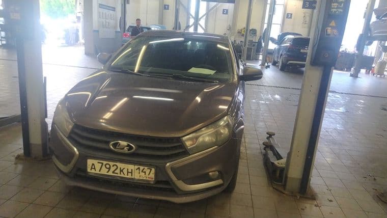 ВАЗ (LADA) Vesta 2016 года, 163 908 км - вид 1