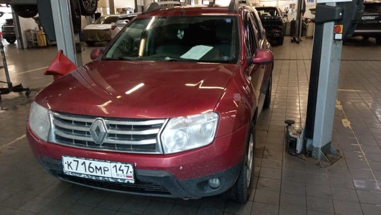 Renault Duster 2013 года, 230 342 км - вид 1