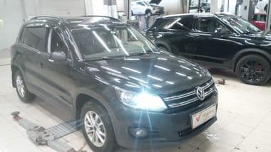 Volkswagen Tiguan 2014 года, 161 291 км - вид 2