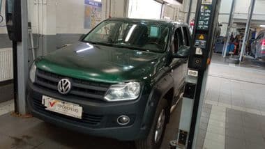 Volkswagen Amarok 2012 года, 338 799 км - вид 1