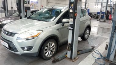 Ford Kuga 2008 года, 212 315 км - вид 1