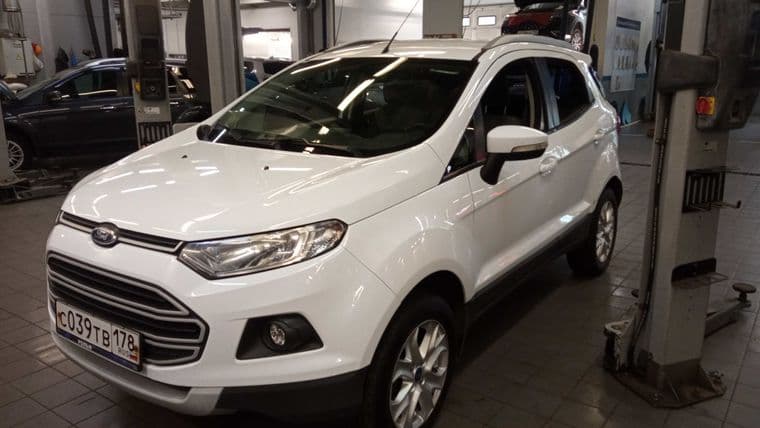 Ford EcoSport 2015 года, 117 231 км - вид 1