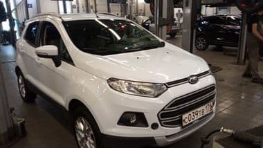 Ford EcoSport 2015 года, 117 231 км - вид 2