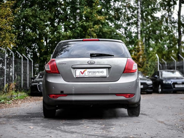 KIA Ceed, 2010 - вид 3