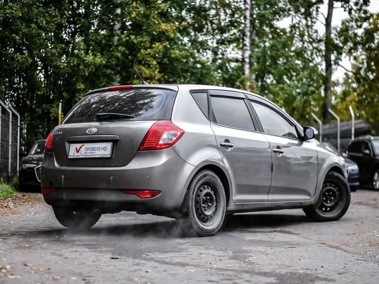 KIA Ceed, 2010 - вид 1