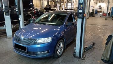 Skoda Rapid 2018 года, 82 333 км - вид 1