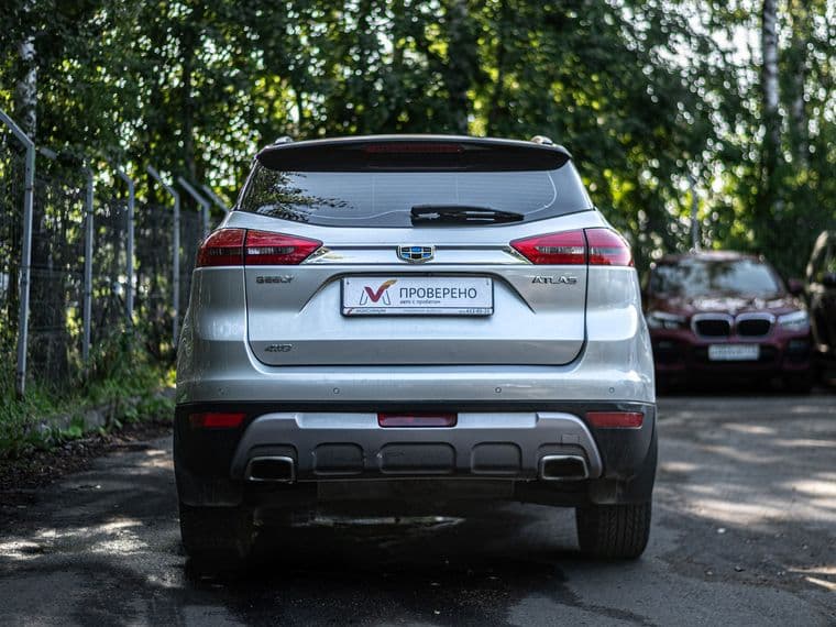 Geely Atlas, 2021 - вид 3