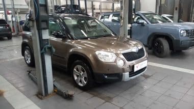 Skoda Yeti 2012 года, 190 369 км - вид 2