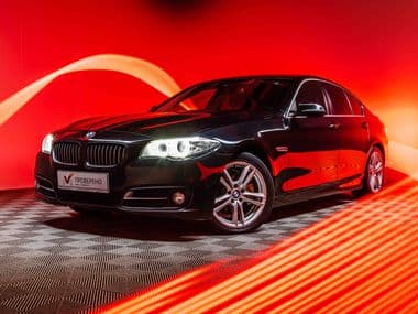 BMW 5 серия 2013 года, 205 604 км - вид 1