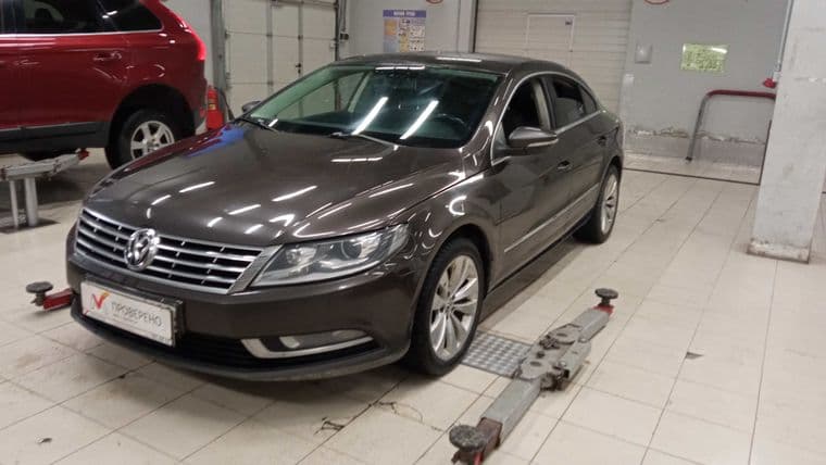 Volkswagen Passat, 2014