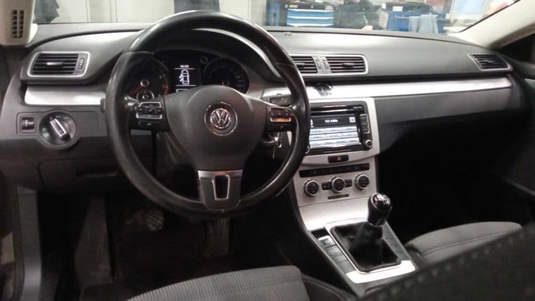 Volkswagen Passat, 2014 - вид 4