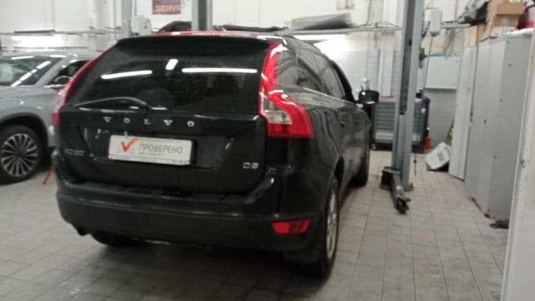 Volvo Xc60, 2011 - вид 2