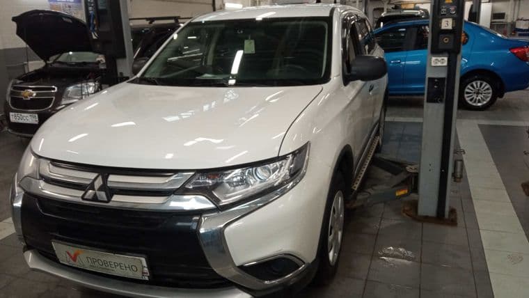 Mitsubishi Outlander, 2017
