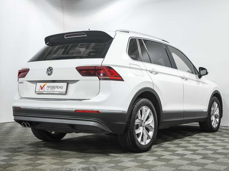 Volkswagen Tiguan, 2018 - вид 4