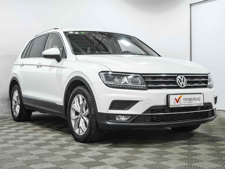 Volkswagen Tiguan, 2018 - вид 3