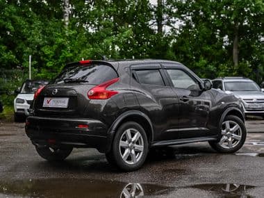 Nissan Juke 2011 года, 95 031 км - вид 2