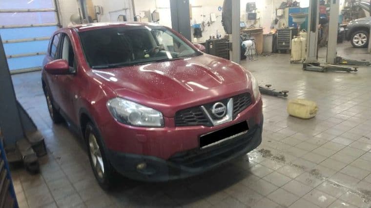 Nissan Qashqai 2010 года, 162 200 км - вид 2