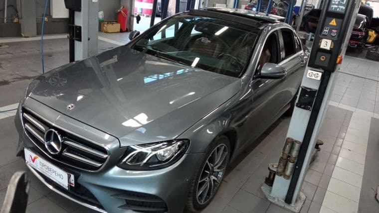 Mercedes-Benz E-класс, 2019