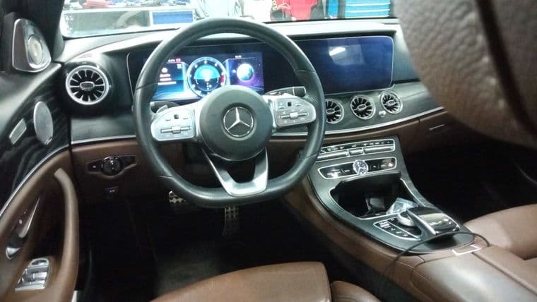 Mercedes-Benz E-класс, 2019 - вид 4