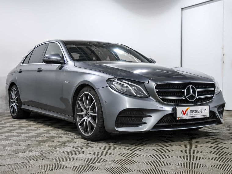Mercedes-Benz E-класс, 2019 - вид 2