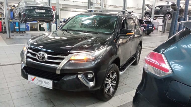 Toyota Fortuner, 2018