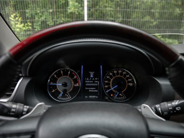 Toyota Fortuner, 2018 - вид 4