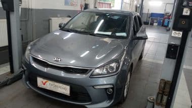 KIA Rio 2018 года, 150 000 км - вид 1