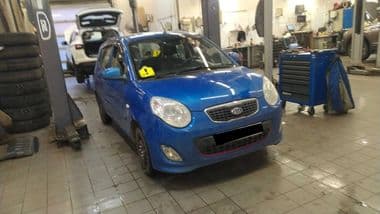 KIA Picanto 2010 года, 69 063 км - вид 2