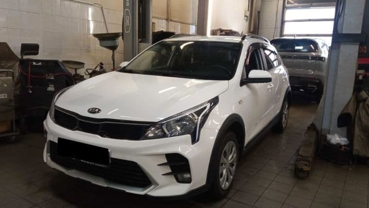 KIA Rio X 2021 года, 69 992 км - вид 1