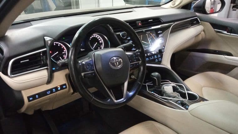 Toyota Camry, 2021 - вид 4